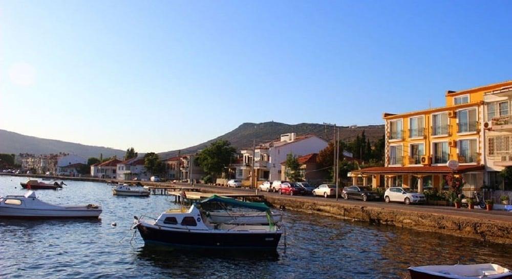 Foca Yali Hotel Exterior photo